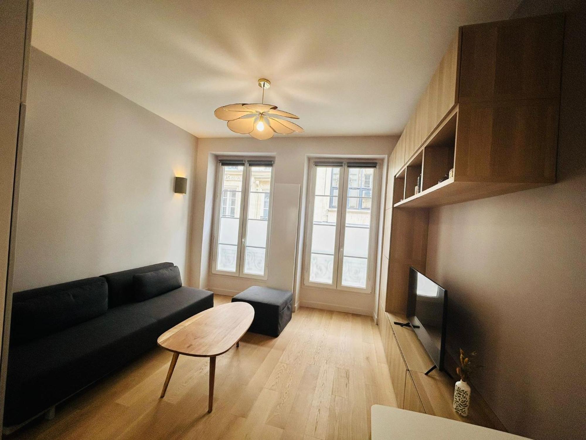 Enghien - New Fully Furnished Appartement *